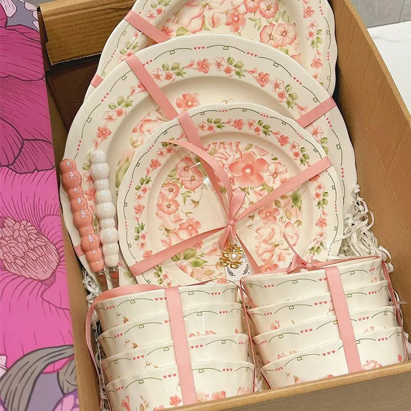 Chinese-Style Bowl and Plate Set for Home Use, High-End and Aesthetically Pleasing Ceramic Bowls, Plates, Chopsticks, and Tableware, 2026 New Model for Weddings, Gift Tableware