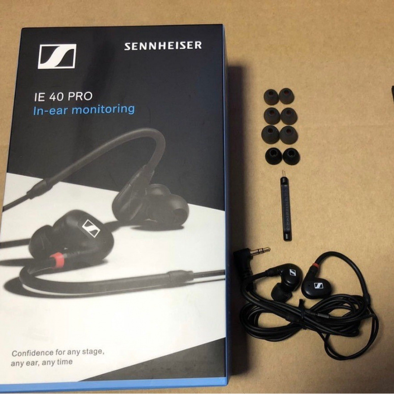IE40pro in-ear monitor headphones DIY moving coil music stage earplugs HIFI professional interchangeable heavy senhai IE40pro in-ear monitor headphones DIY moving coil music stage earplugs HIFI professional interchangeable heavy senhai