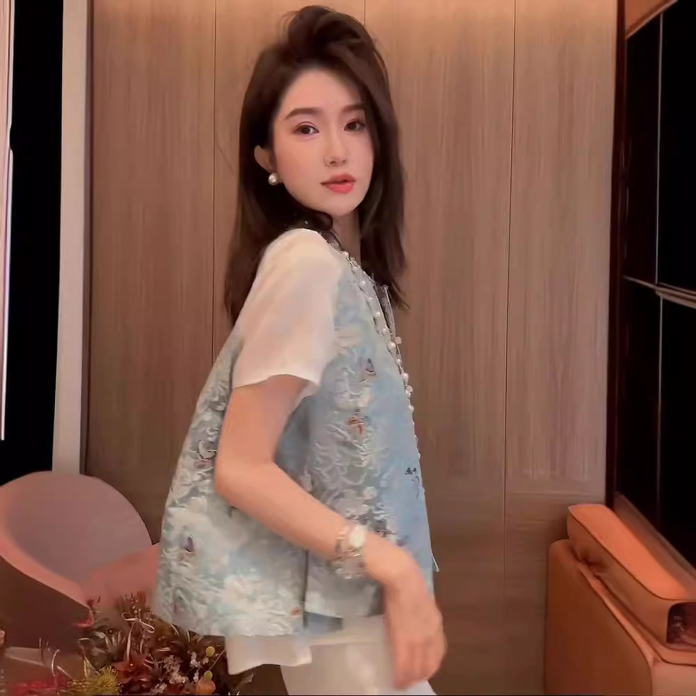 Áo gile nữ kiểu Trung Quốc họa tiết bướm xanh thanh lịch — Gi lê màu xanh lam