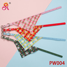 宠物圣诞节围巾PU三角巾猫咪围巾狗狗口水巾宠物围巾现货4色工厂