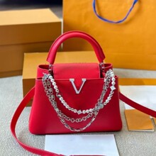 ���Qԭ�SƤ�OӋ�¿���ƤCap�F�D����ɫ朗l�߼��μ�����б��Ů��