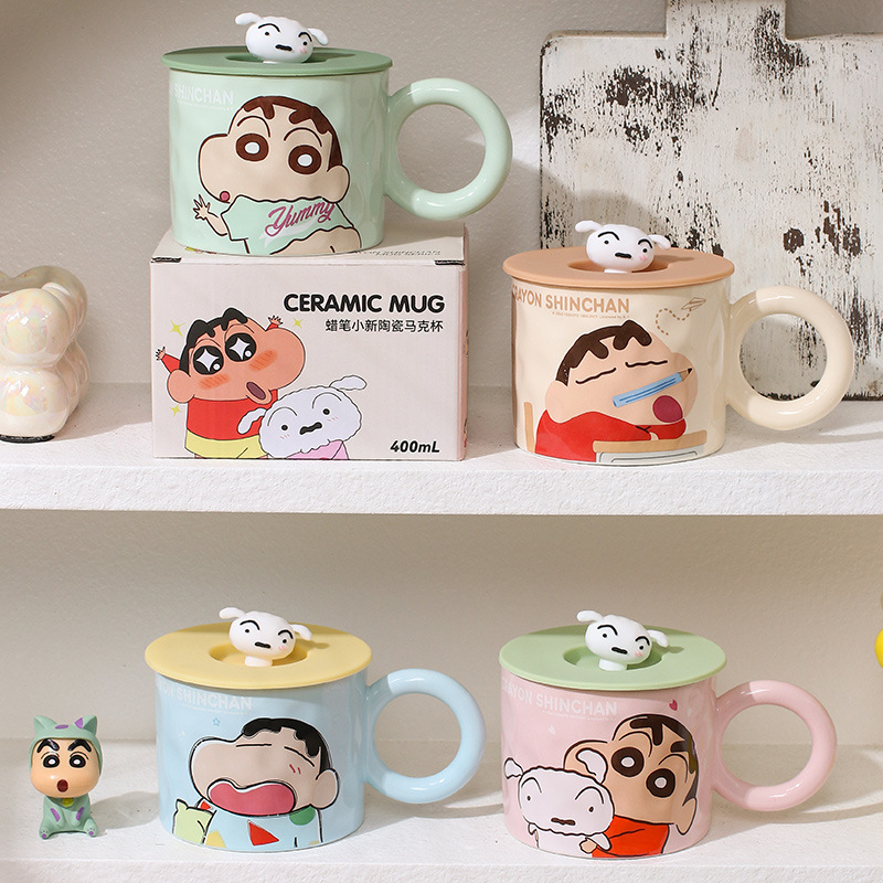 Taza de agua de la marca Crayon Shin-chan, taza de café creativa para estudiantes, taza de exportación de dibujos animados con tapa, taza de cerámica para el hogar