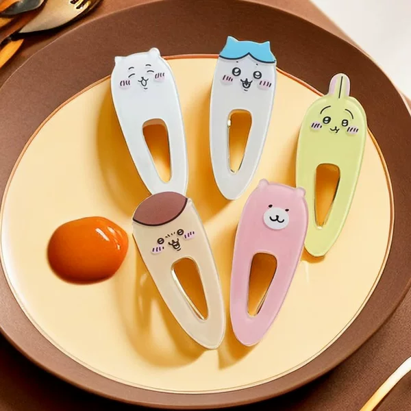 Little Red Book Cartoon Duckbill Clip Chiikawa Hachiko Hairpin Cute Girl Student Bangs Clip Acrylic Hairpin