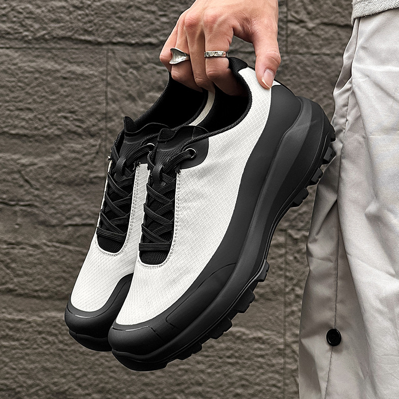 2025 deportes de verano caminata transpirable al aire libre ligero zapatos de carrera casuales viajeros vintage zapatos de red versátiles