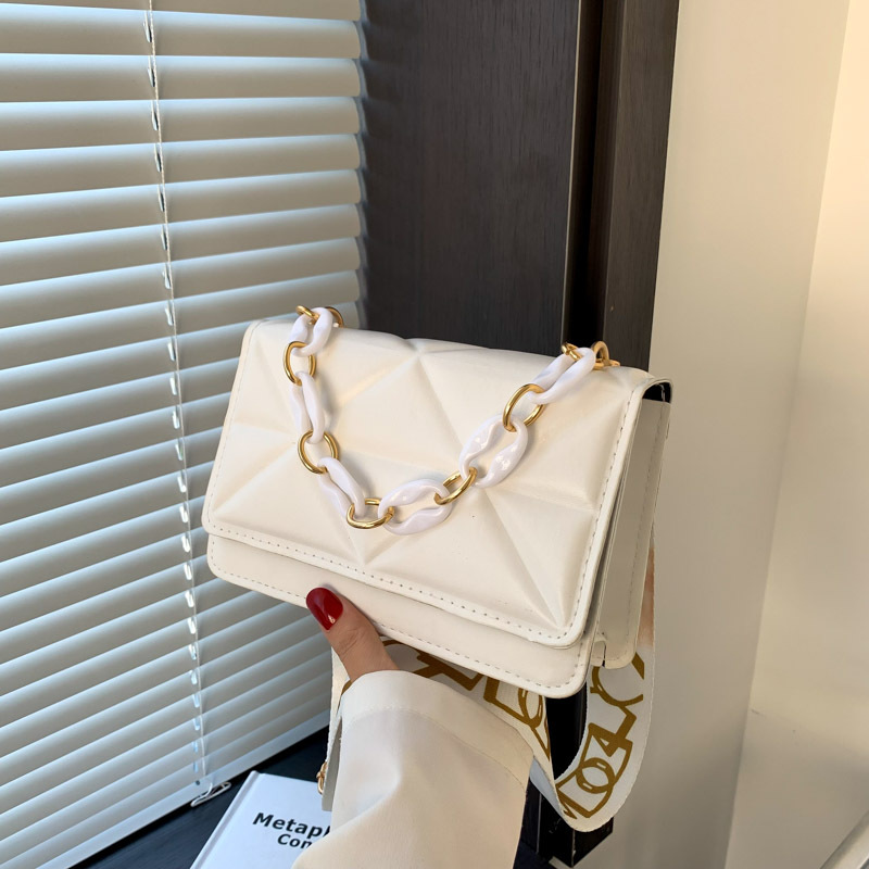 Bolso de mano de cadena moderno y a la moda para mujer 2024 nuevo bolso cuadrado pequeño acolchado de nicho texturizado bolso bandolera de un solo hombro