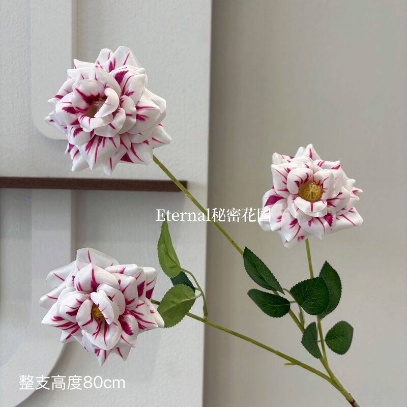 シミュレーション3d月季結婚祝い結婚式場の花の列は道を導いて底の生け花を打ってホテルの瓶の花を飾って壁を置きます。|undefined