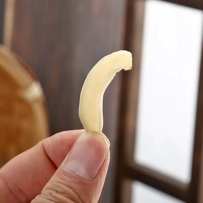 Dried Longya Lily Bulb Slices 500g Bai He Traditional Herbal Ingredient for Soups Teas and Congee quality and texture