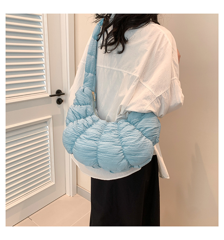 Women's Bags new croissant cloud bag pleated one shoulder crossbody sponge light versatile casual fashion dumpling women's bag_ipsvogv.com