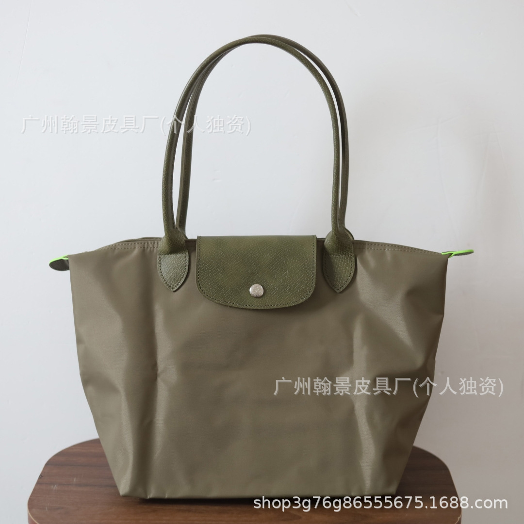 Environmentally friendly moss green (original quality)