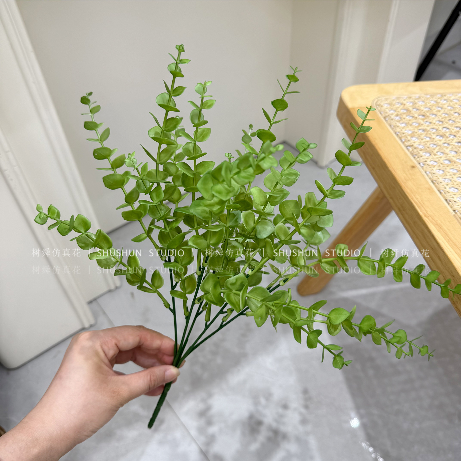 Pequeño Pon Eucali-Gradiente Verde