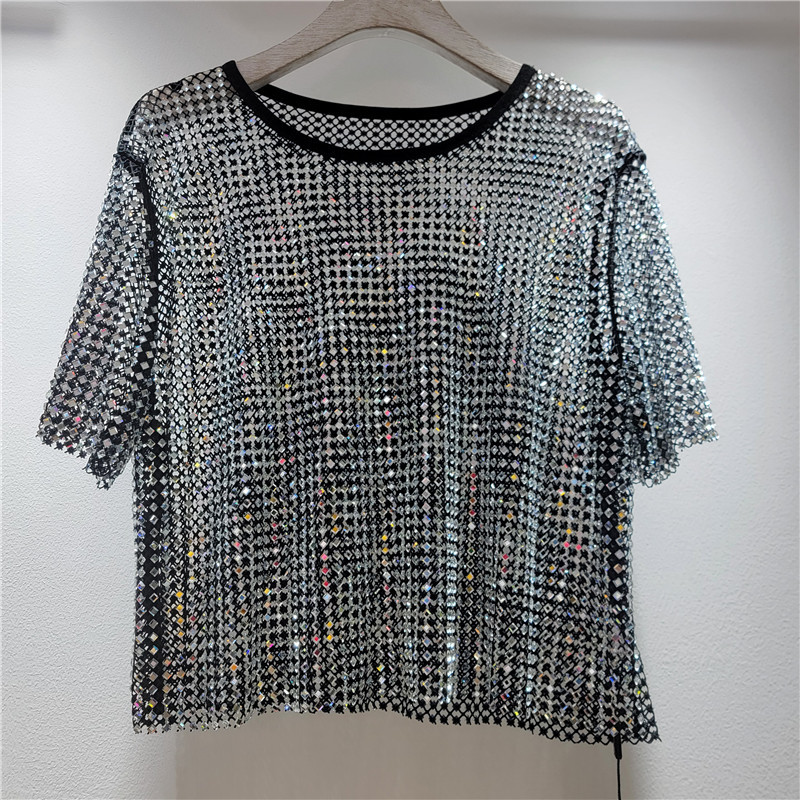 El nuevo producto europeo, la industria pesada, el diamante en caliente, la sensación de frío, el diamante estrellado, el cuello redondo, la blusa de manga corta, la camiseta transparente hueca image 2