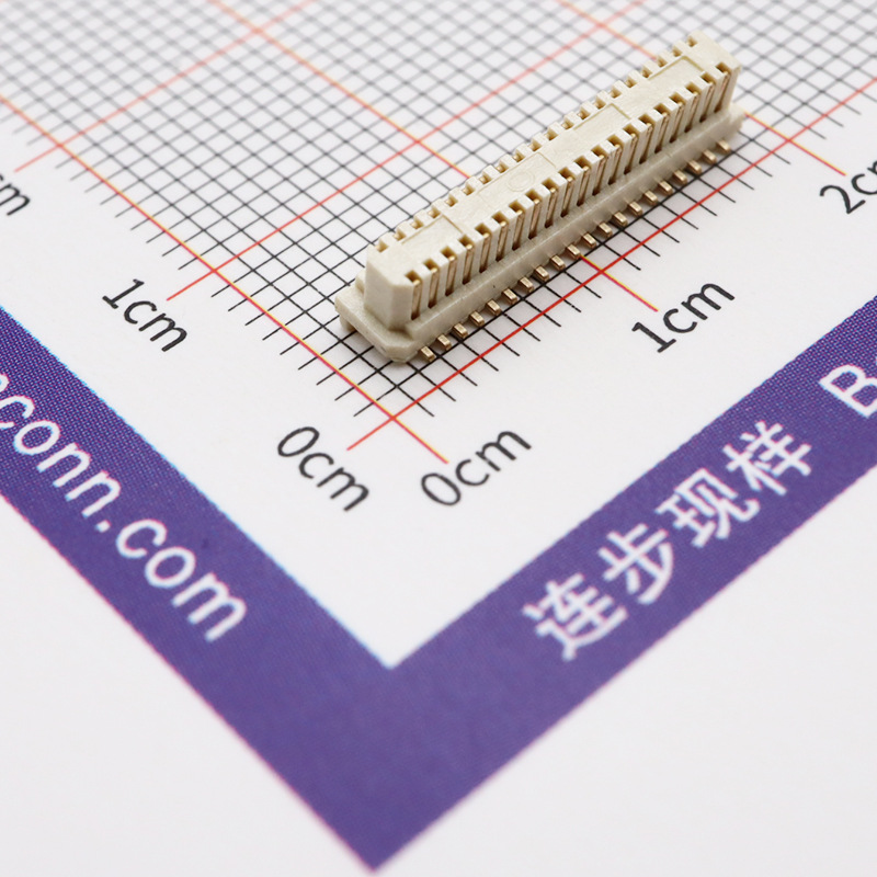 0.8间距单槽侧插40Pin板对板连接器合高5.2H电子元器件PCB公母座