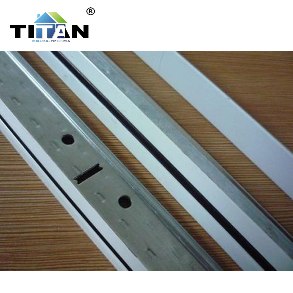 Exportación a Ghana techo pintura antioxidante accesorios de quilla de acero ligero accesorios de techo tabique marco de dragón