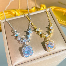 �¿���p�ݝM荳��W�������Ů���ֵ�r�к��A�о����i���