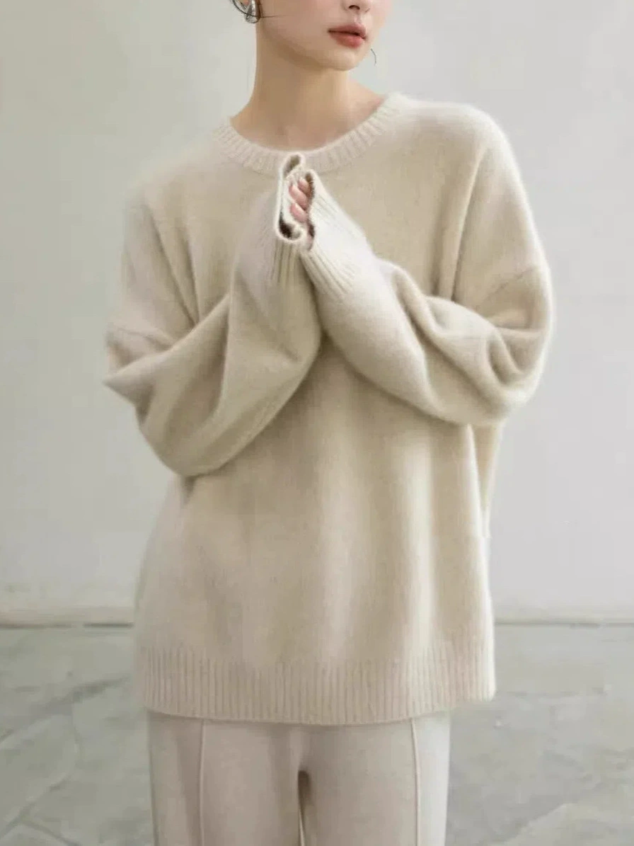 White demi-season knitted sweater, increased thickness