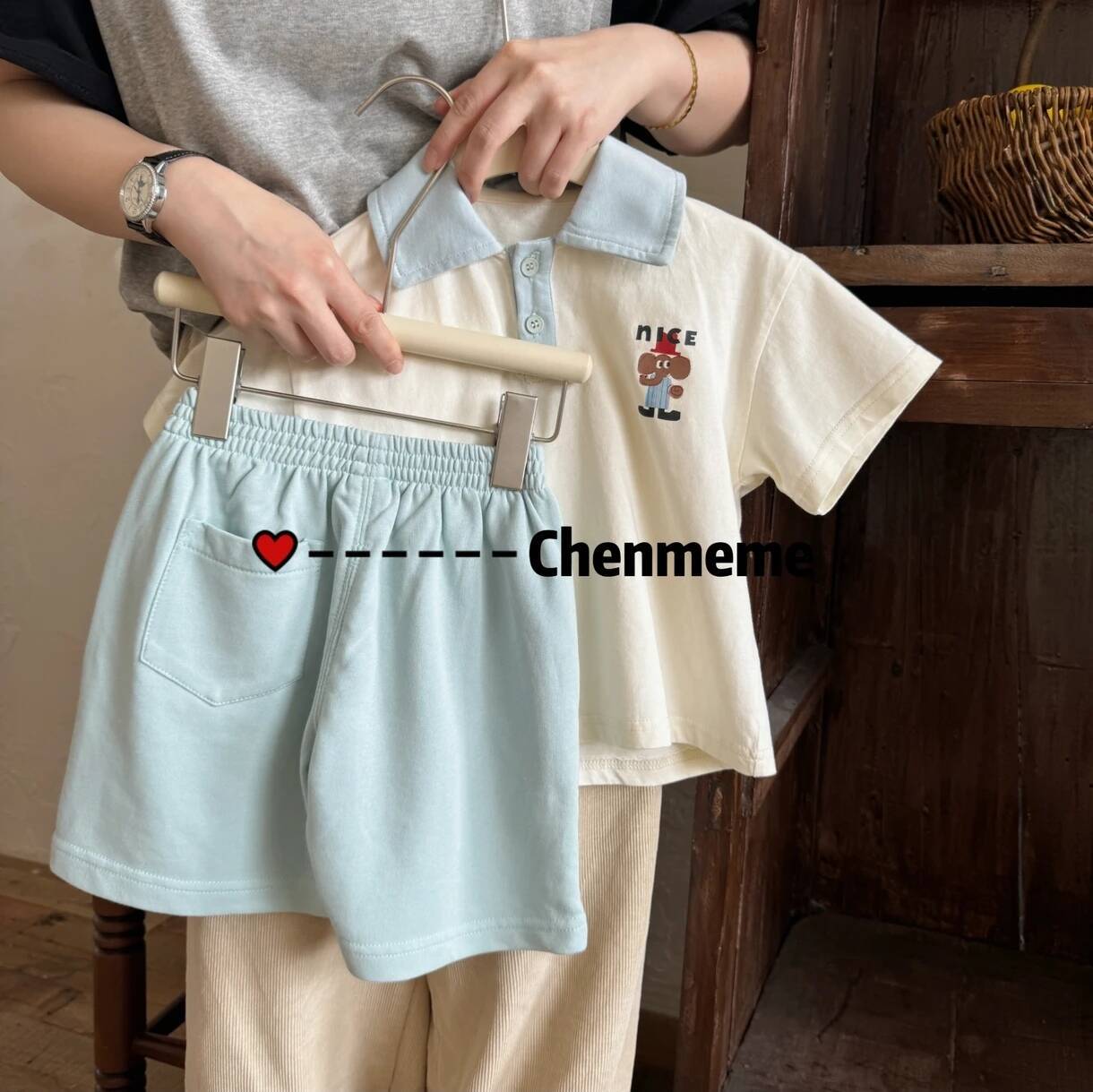 Children's sleeves