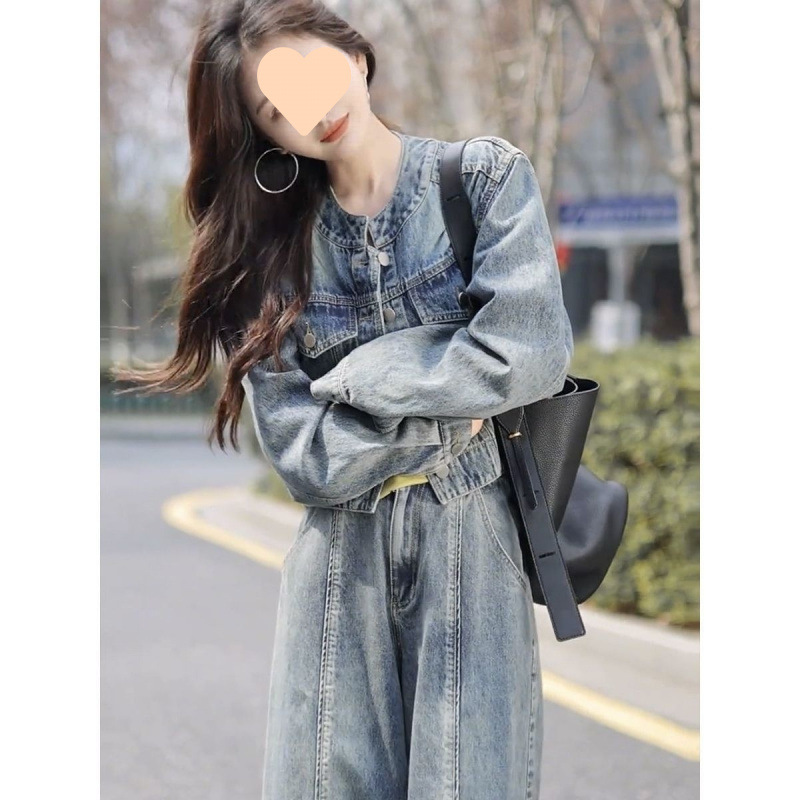2025 autumn Hong Kong style retro denim suit small person looking slim and high waist short denim jacket wide-leg pants two-piece set
