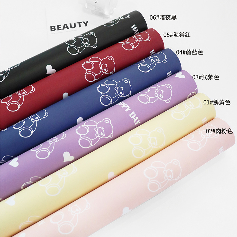 Huaxi amor oso papel de embalaje de flores dibujos animados impermeables hechos a mano DIY papel de embalaje floral florista materiales de flor al por mayor