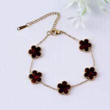 ��ɫ���x�����~����� ���僽���^�� С���ٴ����\����� ��