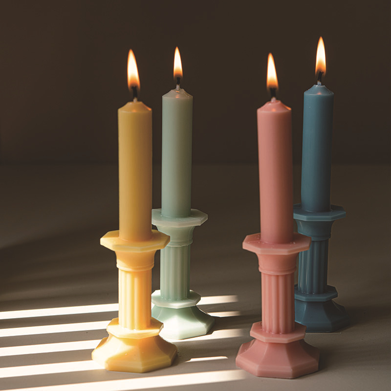 Venta caliente candelabro de simulación en forma de vela vela de aromaterapia Adornos decorativos avanzados Inicio Pilar romano Candelabro