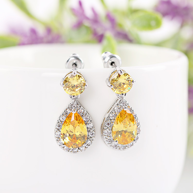 Goutte D&#39;eau Zircon Style Coréen Boucles D&#39;oreilles Bijoux En Gros Nihaojewelry display picture 16