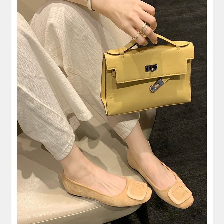 葡萄妈同款现货~ 气质圆头方扣浅口绒面通勤百搭舒适单鞋女春秋|undefined