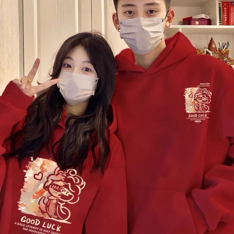 버건디 커플 의류 올해 옷 2025 년 뱀의 봄 가을 겨울 고급 게으른 바람 두껍게