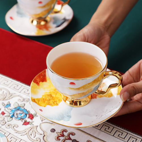 New Chinese Style Qianli Jiangtu Bone China Coffee Set with Coffee Cups, Saucers, Spoons, Flower Tea Set with Tea Cups and Teapot, Gift Box Set