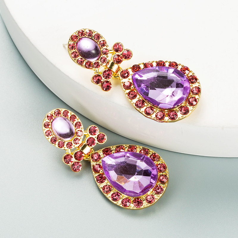 Boucles D&#39;oreilles Pendantes En Strass De Couleur En Forme De Goutte Incrustées D&#39;alliage De Mode display picture 5