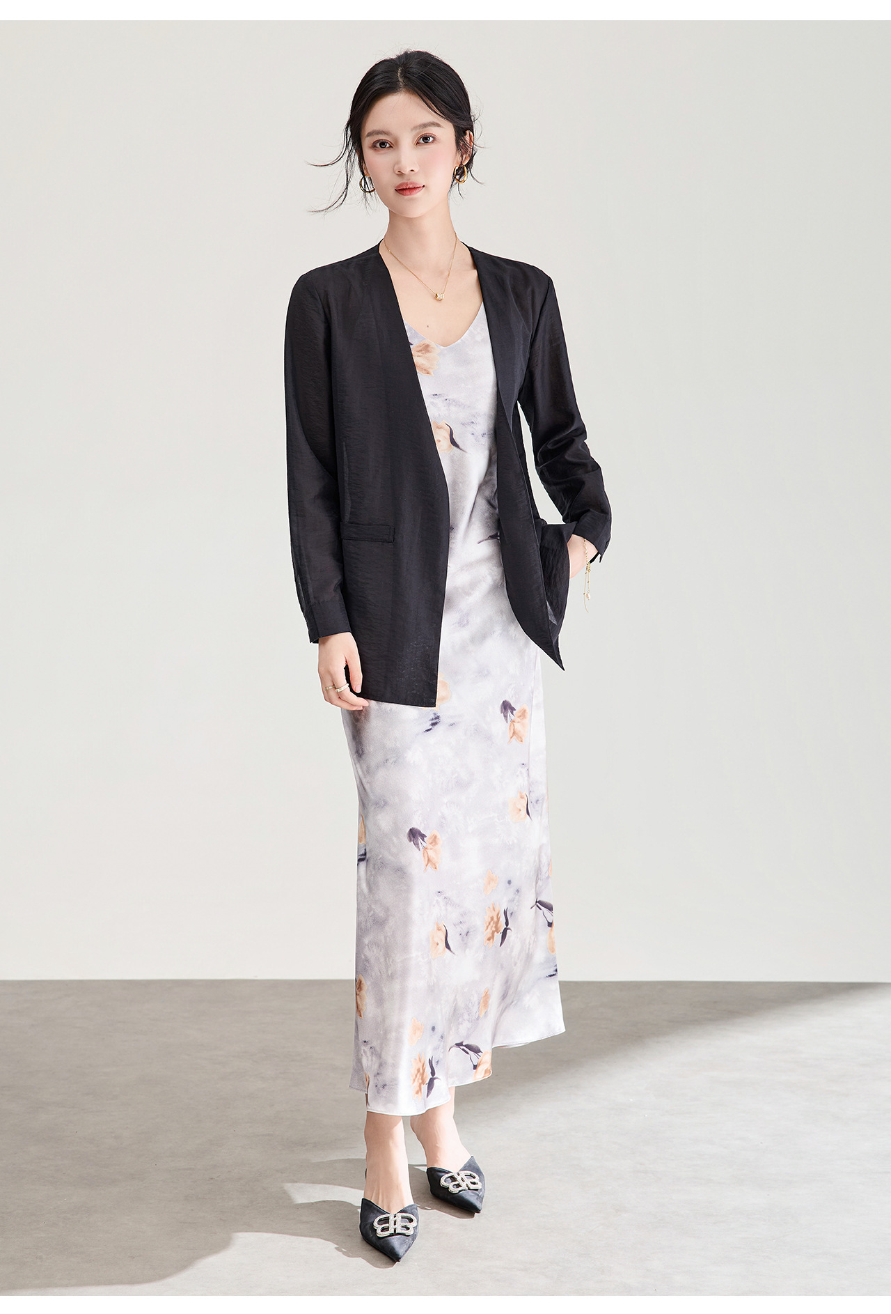 Áo cardigan nữ tay dài chất liệu tencel mát lạnh dáng rộng — màu đen chi tiết 15