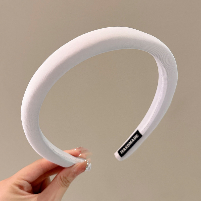 Diadema superior de cráneo alto para mujer 2025 nuevo estilo francés pequeño fragancia horquilla tocado temperamento ancho ancho diadema de presión lateral