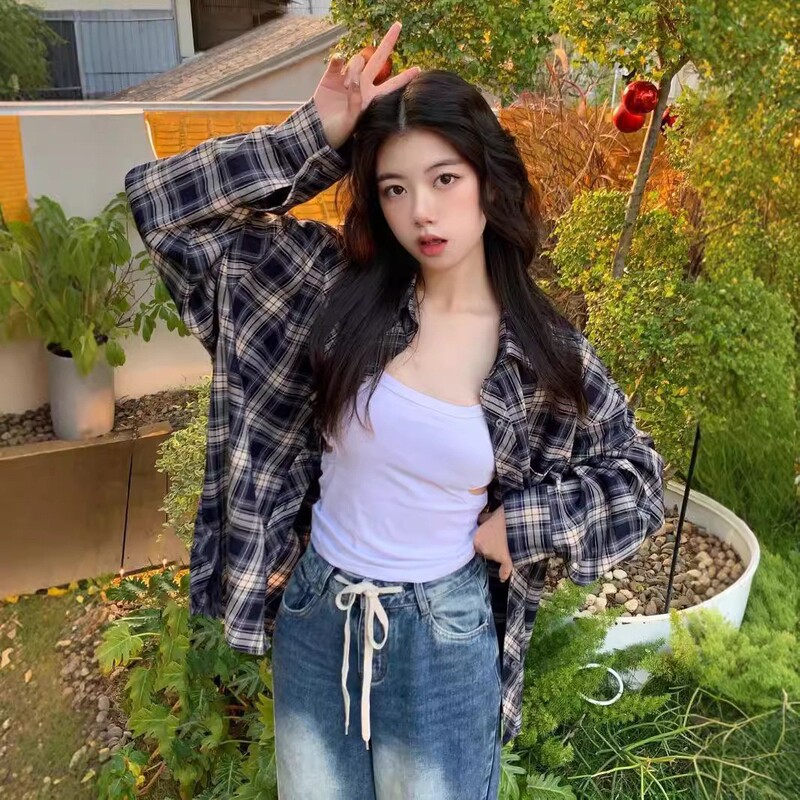 Hong Kong Style Vintage Plaid Shirt Women's 2024 Spring and Autumn New American Style Loose Overlap Long Sleeve Shirt Jacket