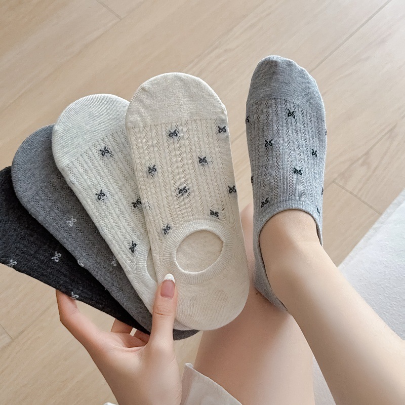 Seamless Boat Socks for Women with Bowknot, Summer Thin Short Socks, Hollow Mesh Low-Cut Invisible Socks, Non-Slip No-Show Socks