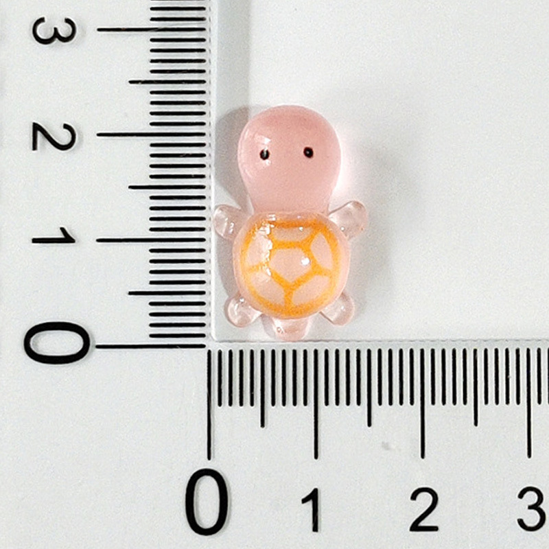 树脂：2.1cm粉色大头龟