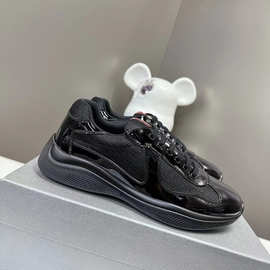 P家夏季运动鞋男款黑色真皮平底圆头板鞋男透气情侣款女外贸鞋