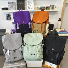 轻便户外双肩包女大容量旅行背包男学生上课书包通勤休闲电脑包