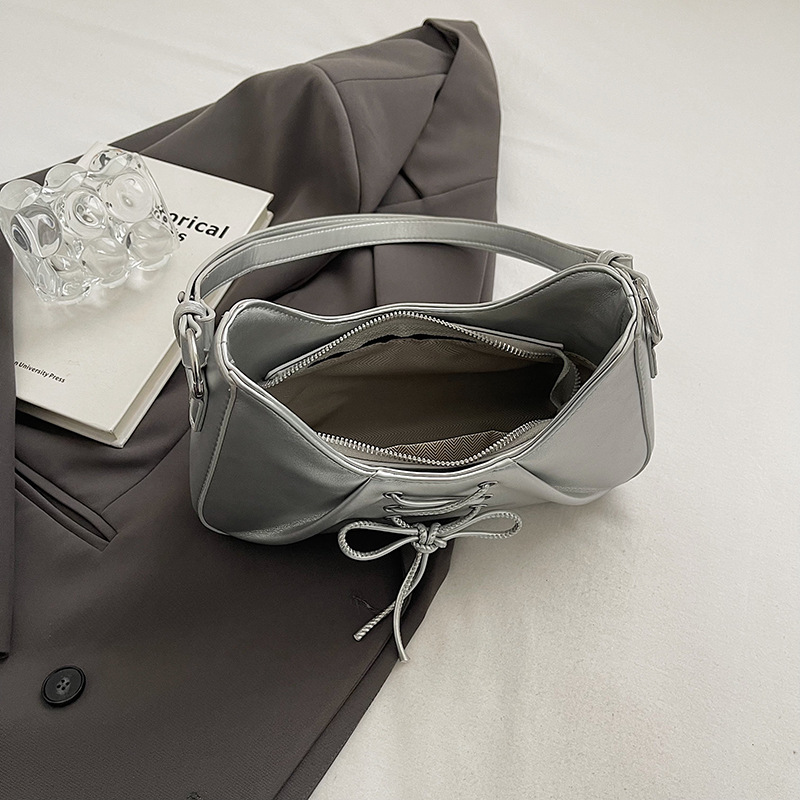 Niche Design Handheld Tote for Women 2024 New Style Simple and Sweet Bow Underarm Single Shoulder Bucket Bag_voghion.com