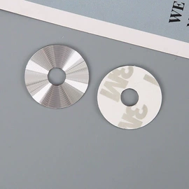 门贴、年画;标签、标牌;金属工艺品