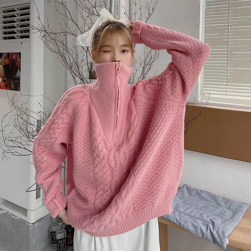 Sweater in pink color