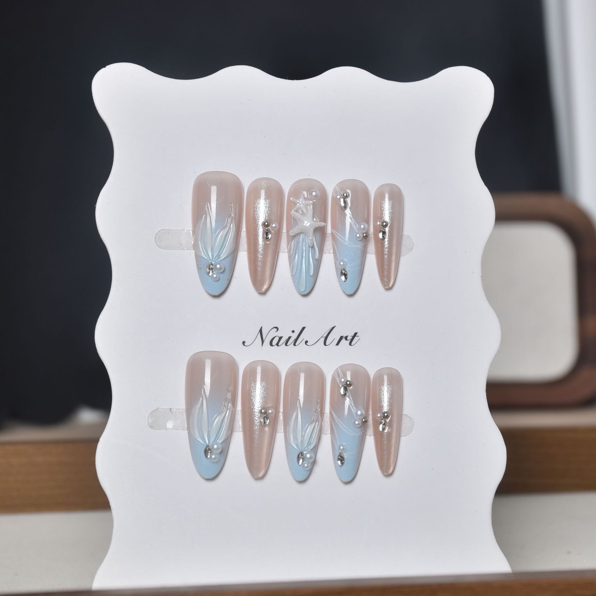Gradiente azul para usar uñas estereoscópicas de cola de pescado estrella de mar puro deseo de ojo de gato brillante brillo de uñas blanqueador de alto nivel parche de uñas