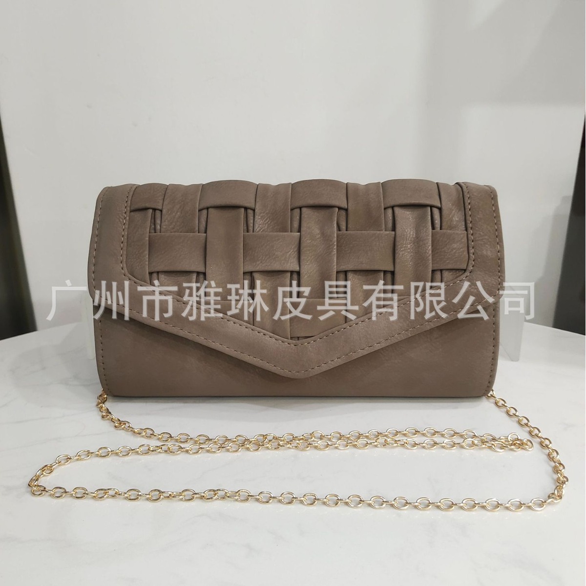 European And American Women's Leather Evening Bag, Elegant Woven Flap Clutch For Formal Gowns And Banquets