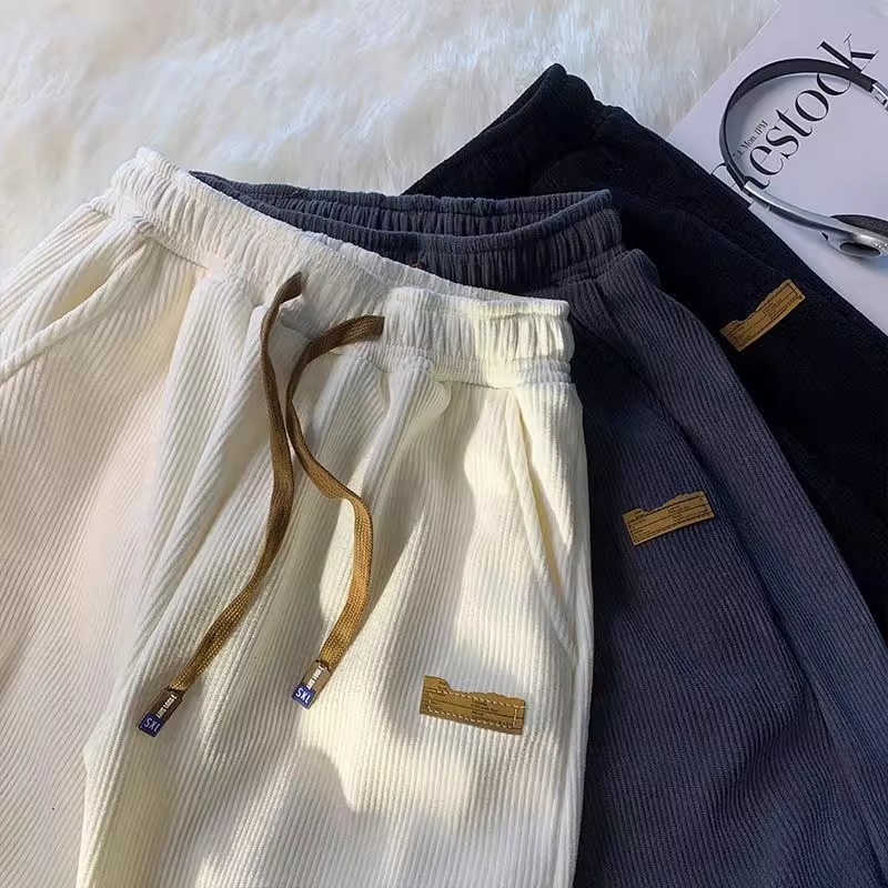 Herren Cordhose Mit Weitem Bein Für Einen Lässigen Look_voghion.com