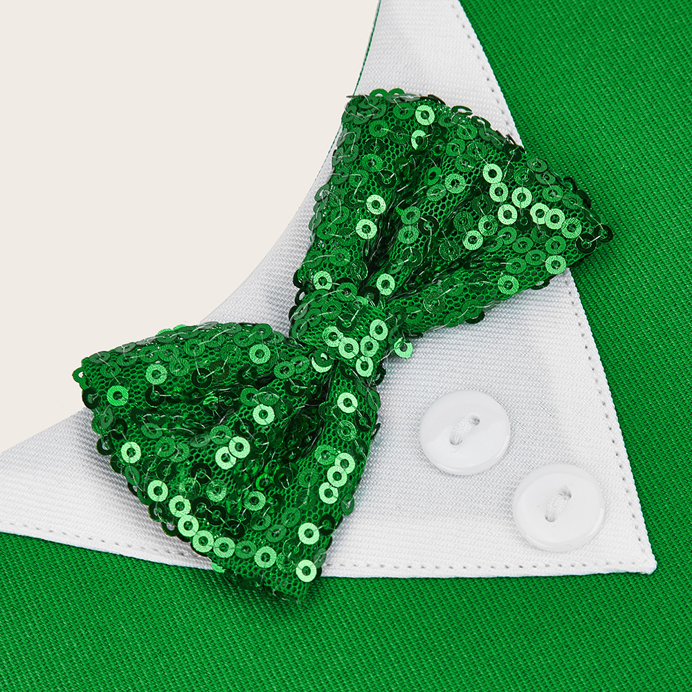 Tanpopo Cross-border Spot Traje de boda británico Toalla de saliva para mascotas Bufanda para perros Toalla triangular para mascotas con velcro