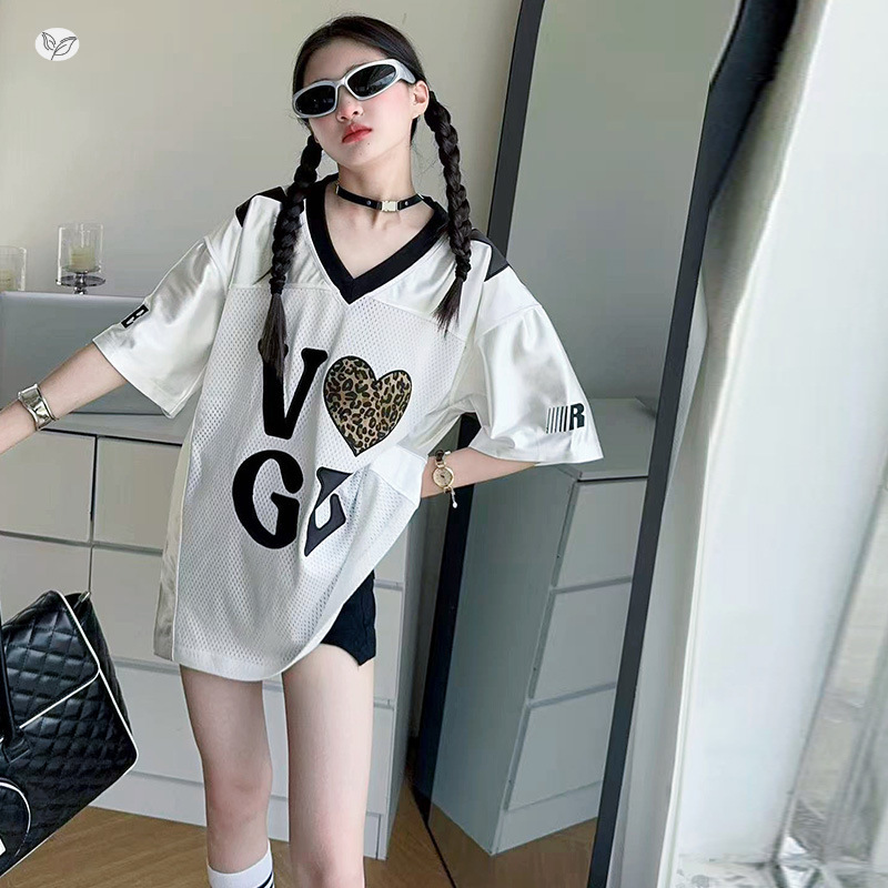American V Neck Short-Sleeved T-Shirt Girls Summer Thin 2025 New Loose Sports Jersey Top Shorts Suit Trendy