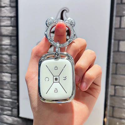 Suitable for 26 models of Arcfox T1 key cases, BAIC ARCFOX Arcfox T1 new energy vehicle remote control protective shell with buckle (Car key bag) - extreme-fox-model-asmart-4-button-single-shell-white-silver-astronaut-diamond-buckle-silver-number-plate
