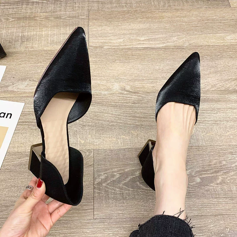 Французские полые сандалии 2023 летние новые женские туфли на толстом каблуке с острым носком, сумка для обуви с головкой Феи ветра