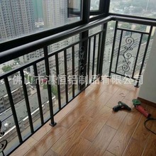 铝合金焊接式围栏护栏防护厂家钢化玻璃栏杆