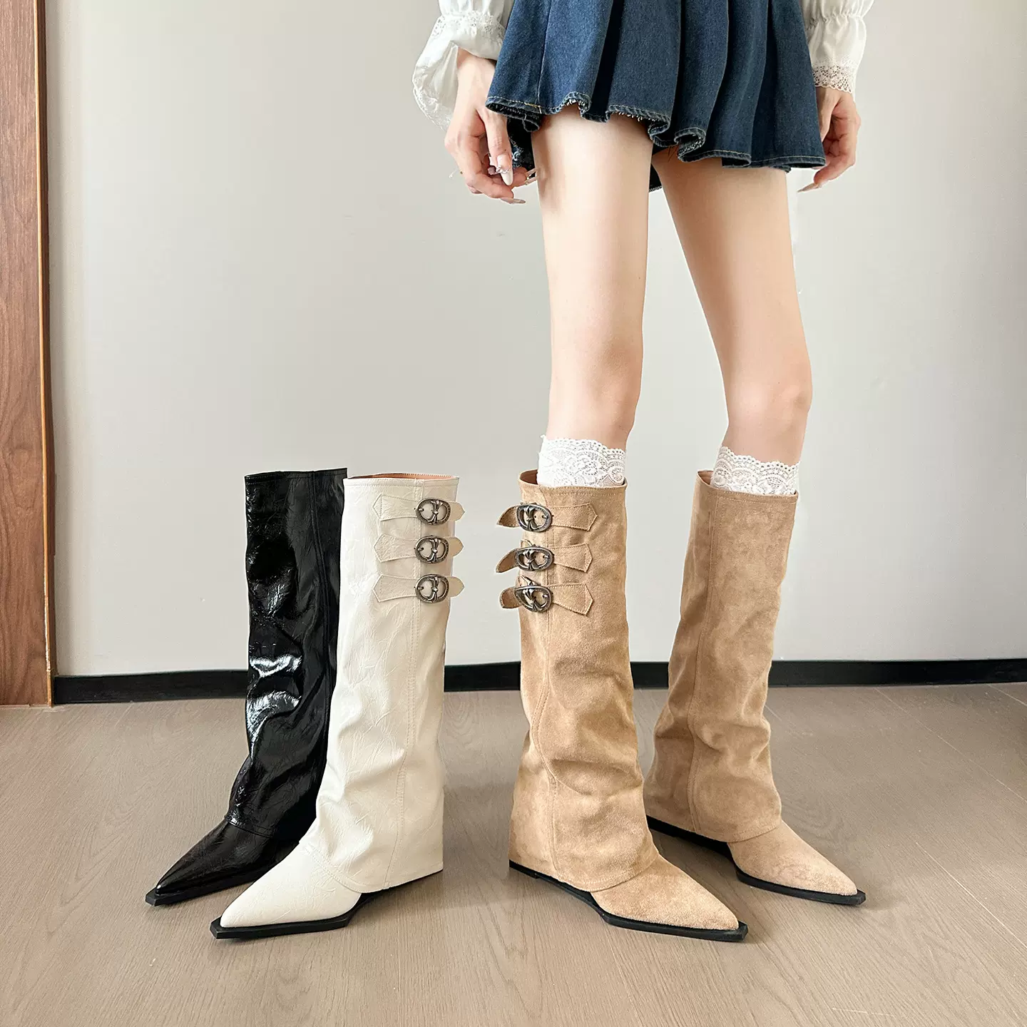 羊皮版！法式尖头内增高骑士靴女皮带扣白色长筒靴时尚坡跟裤管靴