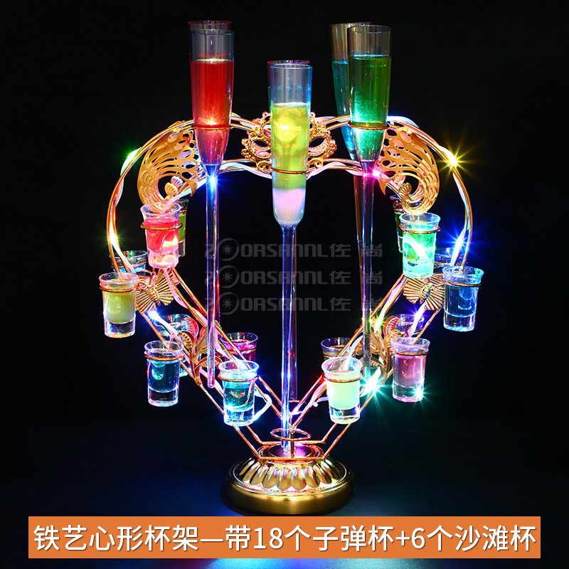 Portavasos de corazón de hierro forjado 24 agujeros con taza