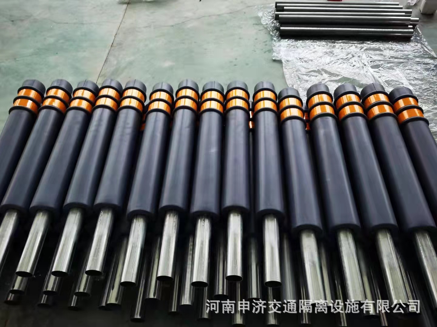 橡胶路桩_20220407131453